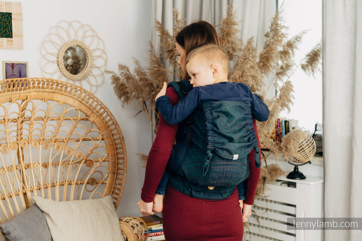 Lenny Lamb - LennyPreschool Carrier PEACOCK S TAIL QUANTUM